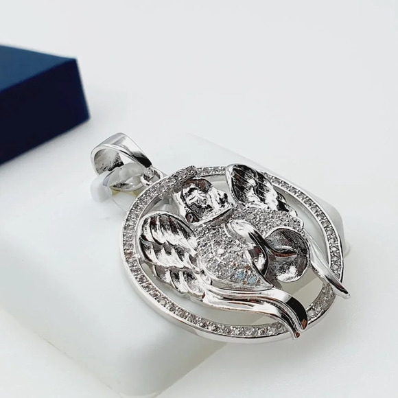 "925 Sterling Silver Plated CZ Pendant, INUS1BR282 - Picture 8 of 9